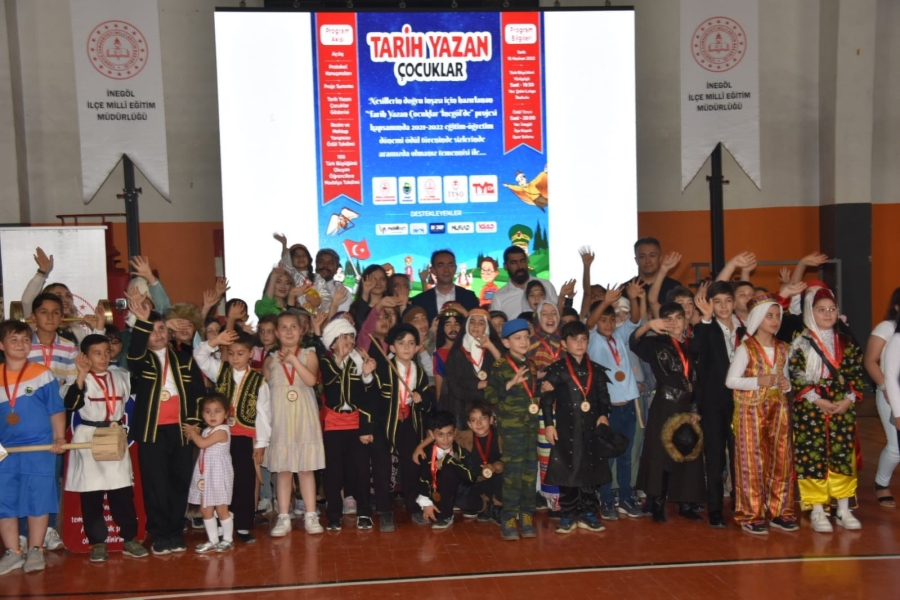 Tarih Yazan Çocuklar Projesi'nde 20 bin öğrenciye ulaşıldı