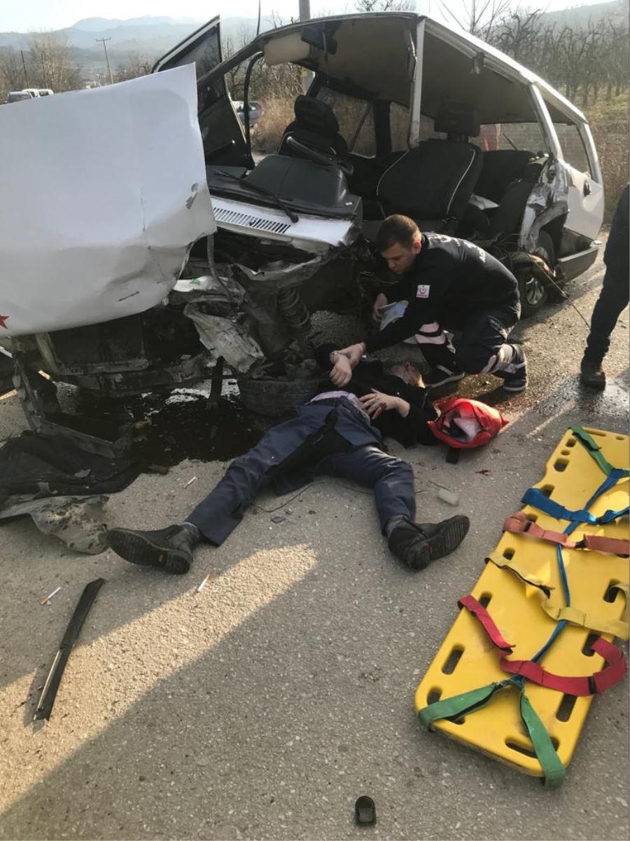 İsaören Yolunda Feci Kaza