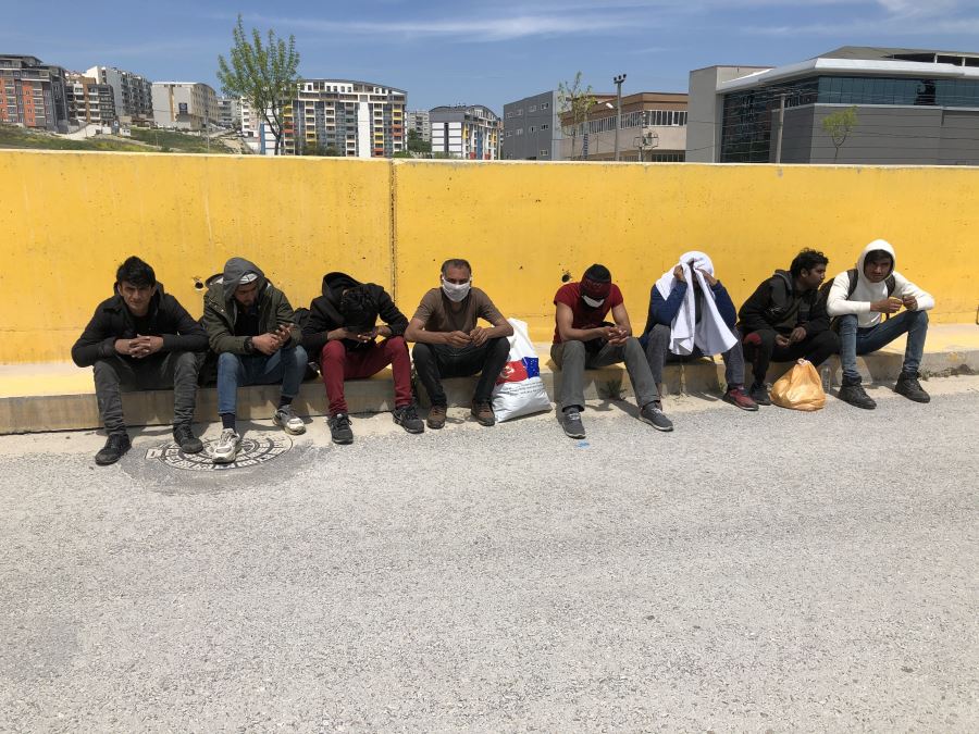  Bursa'da polise yakalandılar