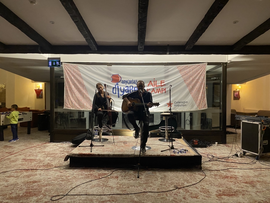 Haluk Levent’ten sürpriz konser