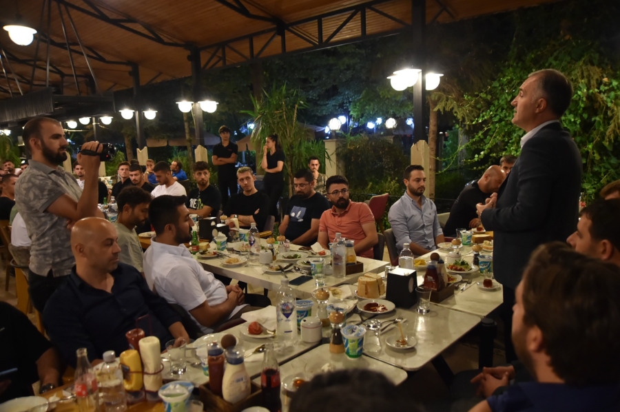 İnegölspor moral yemeğinde buluştu