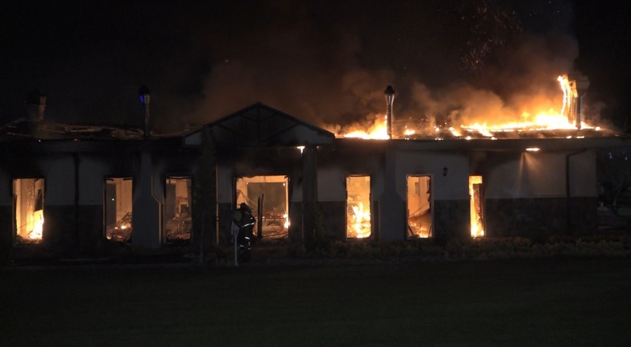 Restoranı kundaklayan zanlı gözaltına alındı