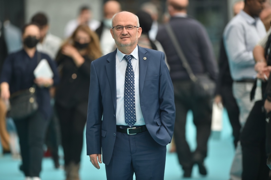 Mobilyacılar indirim bekliyor