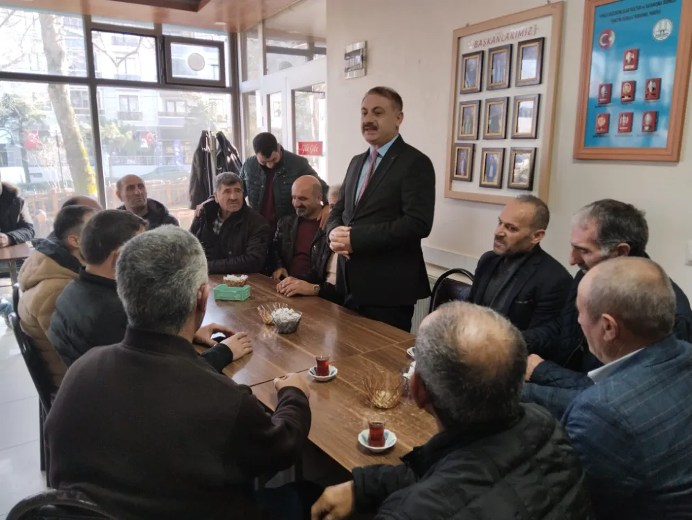 Canbay Yenicelilerle buluştu