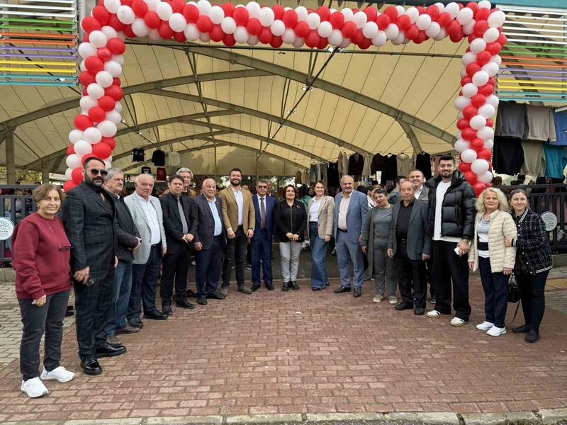 Nilüfer’in 7’nci giyim pazarı açıldı
