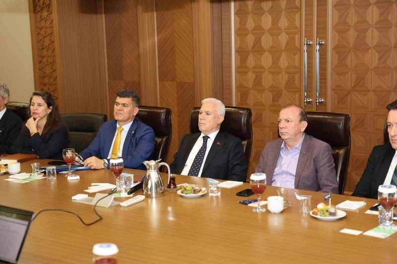 Bursa Büyükşehir Belediye Başkanı Bozbey: 