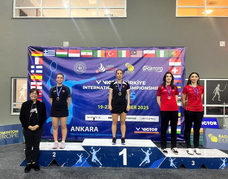 Osmangazili badmintoncu adını zirveye yazdırdı
