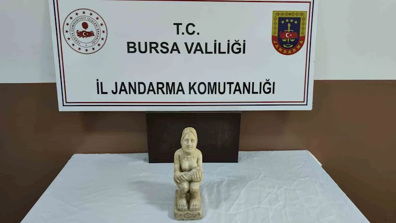 Antik dönemine ait 1700 yıllık tarihi eser ele geçirildi
