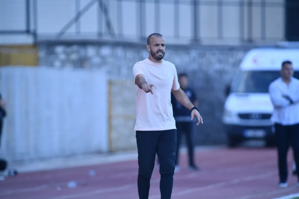 Oyuncularımız iki kişiik oynadı