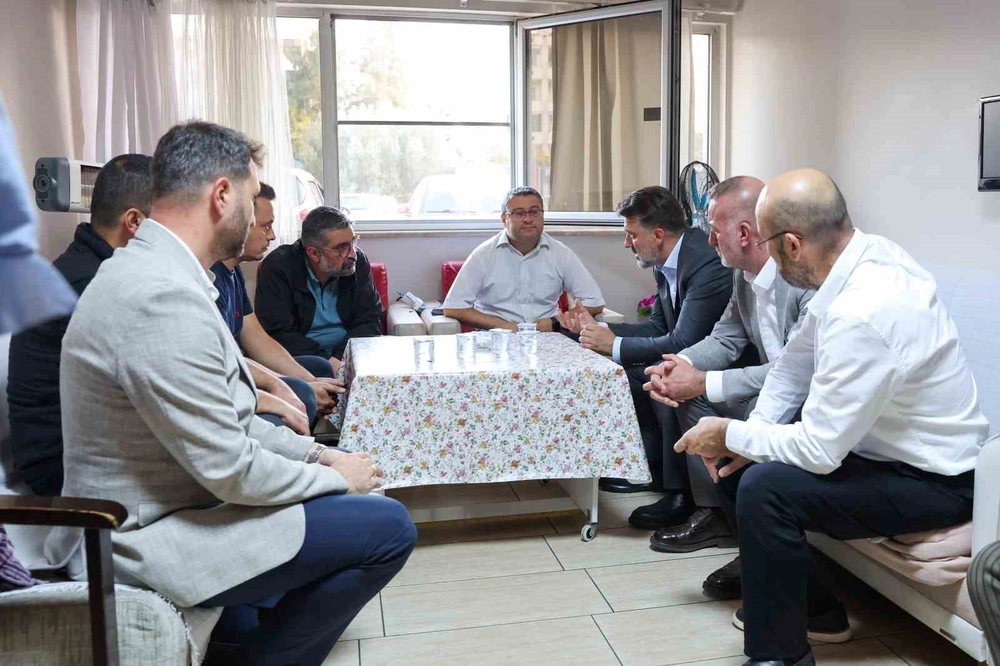 Bursa Büyükşehir Belediyesi Manisa'daki Kazada Yaralıları ve Yakınlarını Yalnız Bırakmadı