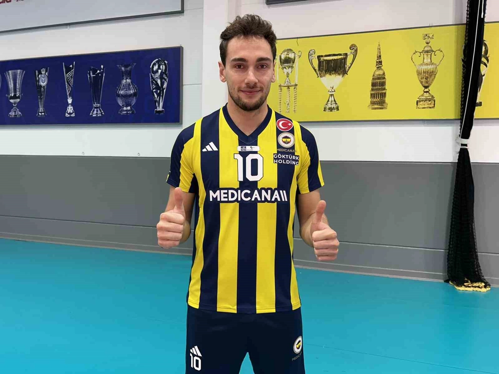 Bedirhan Bülbül: "Taraftarlar Fenerbahçeli olduğumu hissediyorlardı"
