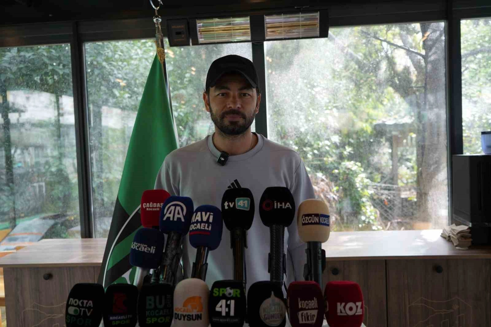 Selçuk İnan:  "Beşiktaş karşılaşmasından çok iyi bir oyun ve mücadeleyle ayrıldık"
