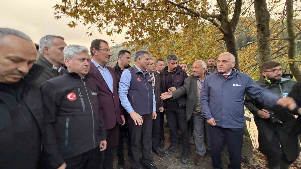 Bakan Çiftçi, yaraların sarılmaya çalışıldığı bölgeyi ziyaret etti
