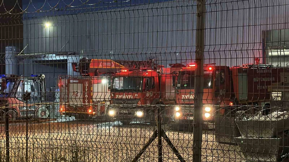 Alüminyum fabrikasında patlama: 1’i ağır 3 yaralı
