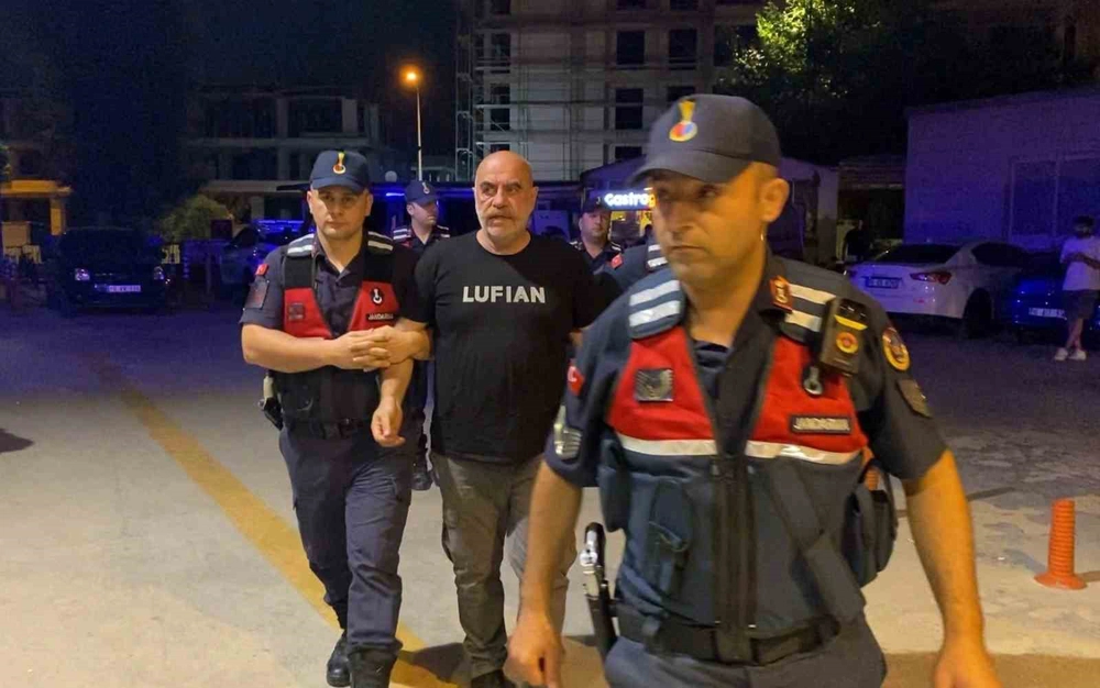 Yönetmen Ezel Akay ve kardeşinin uyuşturucu testleri pozitif çıktı

