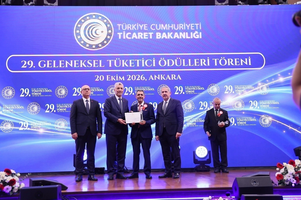 Bakan Bolat’tan Bursa’ya tüketici ödülü
