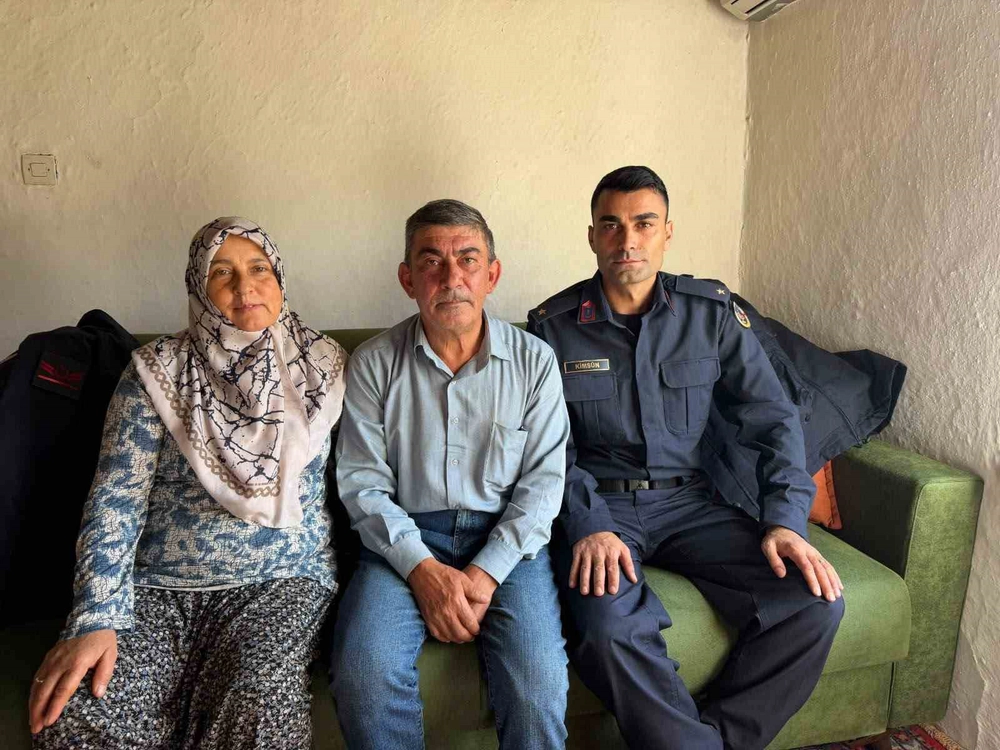 Jandarma gazileri yalnız bırakmadı
