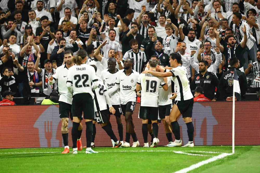 Bu sezon Avrupa’da 9 maçta 7 galibiyet, 1 beraberlik ve 1 mağlubiyet
