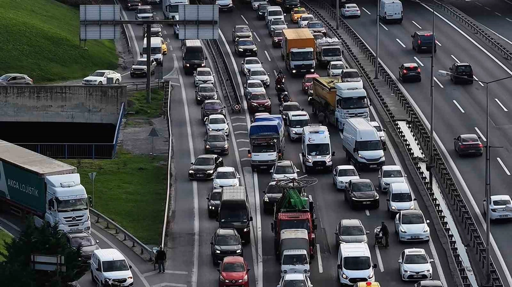 Ambulansın saniyelerle yarışı
