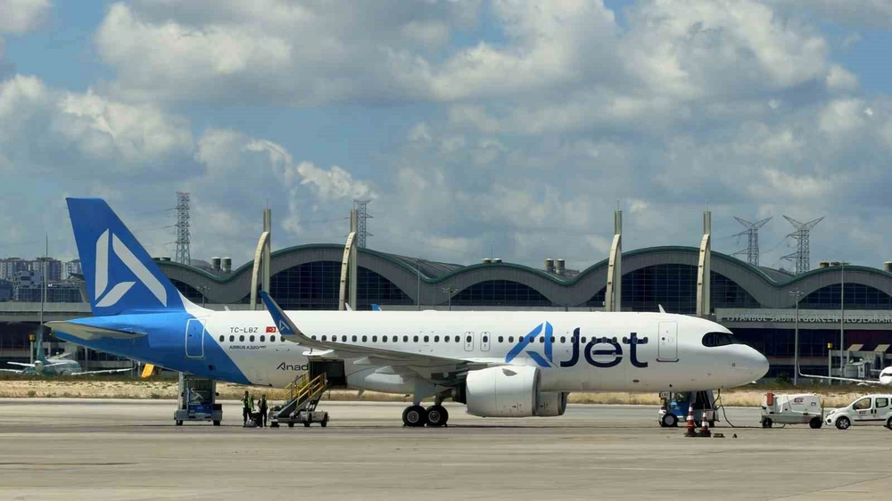AJet KKTC uçuşlarında yüzde 30 indirim başlattı
