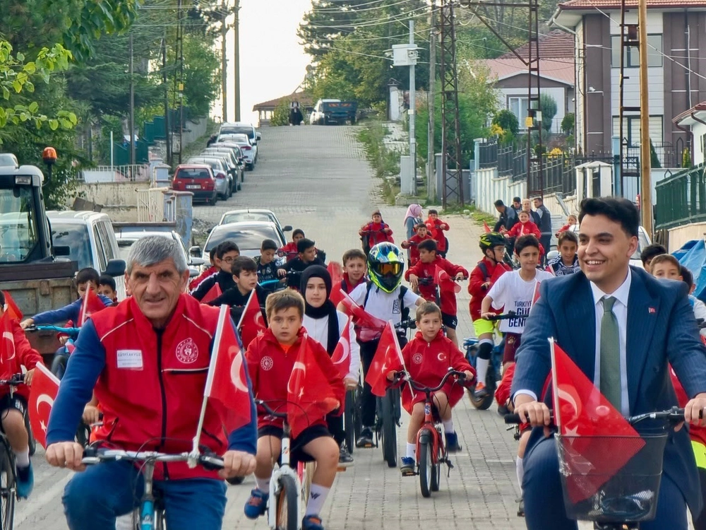 Bilecik’te Cumhuriyet’in 103’üncü yılı için pedal çevirdiler
