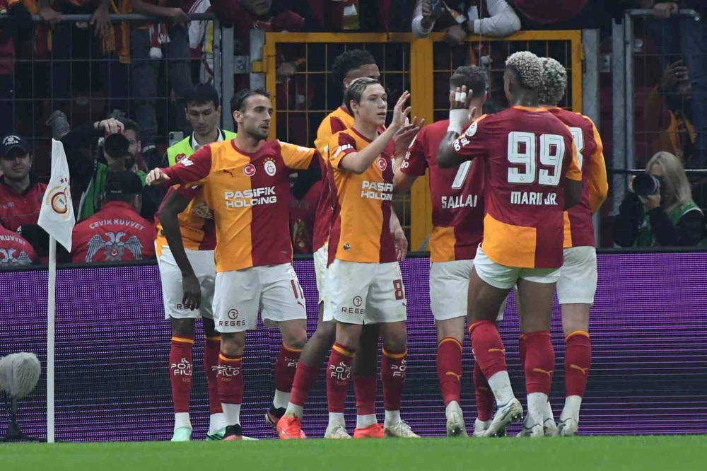 Galatasaray, Fenerbahçe’ye karşı RAMS Park’ta 7. galibiyetini elde etti
