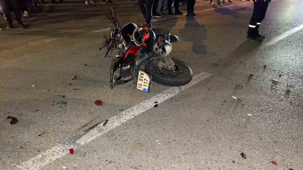 İnegöl'de Motosiklet ve Kamyonet Çarpışması Bir Kişiyi Öldürdü