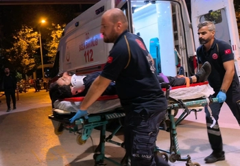 İnegöl'de Sandalye İmalathanesinde Çalışan İşçi Asansör Boşluğuna Düşerek Ağır Yaralandı