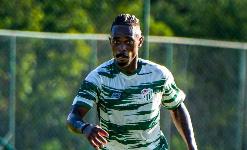 Bursaspor'da Lincoln Henrique Sakatlığı Nedeniyle Sahalardan Uzak Kalacak