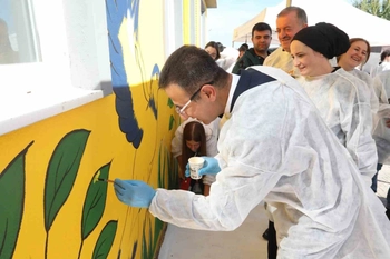 İnegöl'de Hayvan Sevgisi ve Sanat Bir Arada