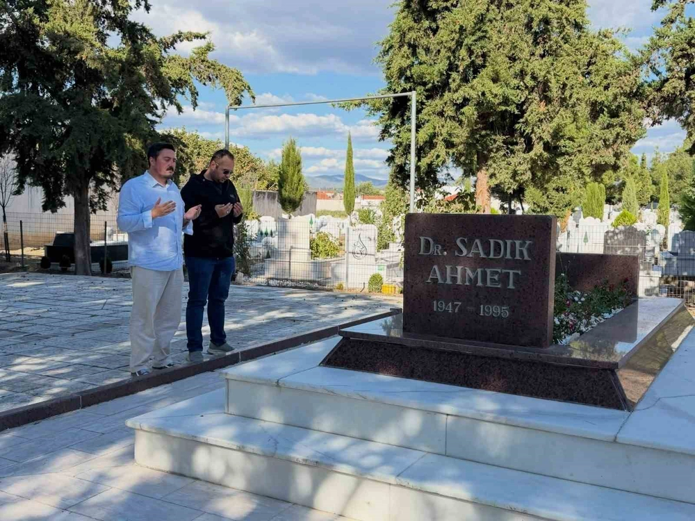 Selçuk Efe Batı Trakya Türklerinin Hak Mücadelesini Temsilen Gümülcine'de Önemli Bir Ziyaret Gerçekleştirdi