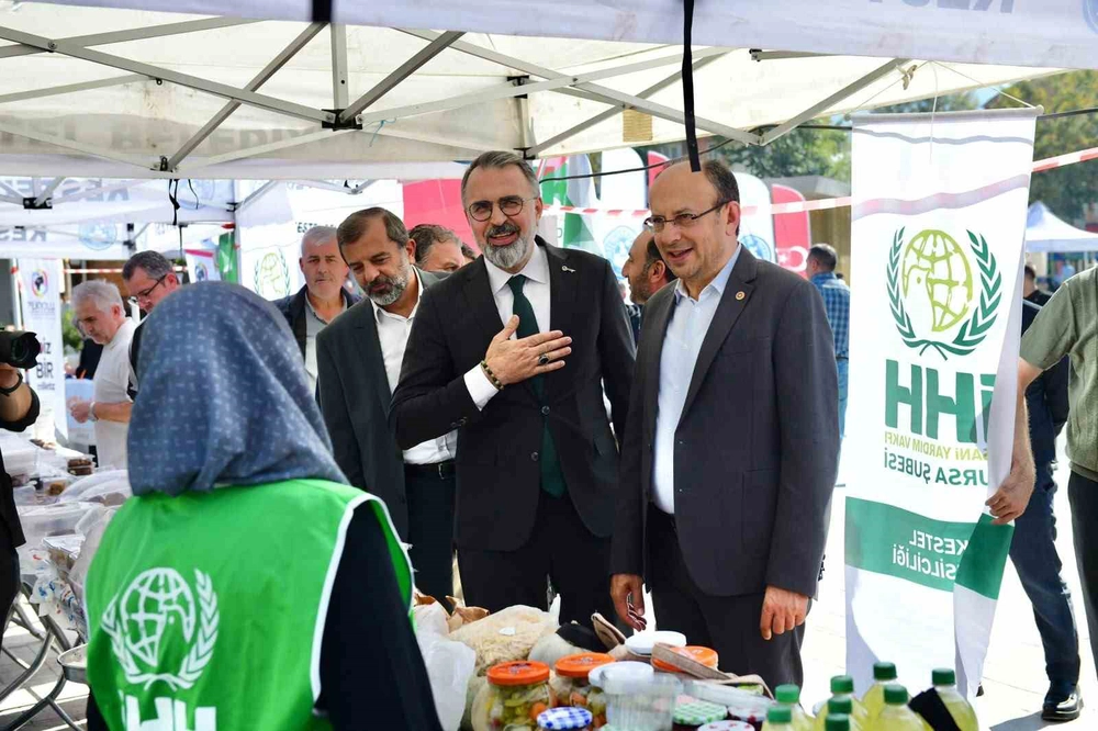 Kestel Belediyesi Meydan Kestel'de Filistin İçin Büyük Dayanışma Buluşması Düzenledi
