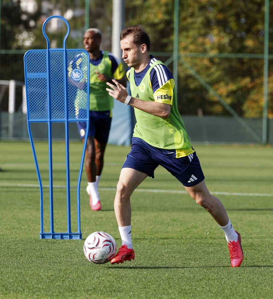 Fenerbahçe, Gornik Zabrze maçı hazırlıklarını sürdürdü
