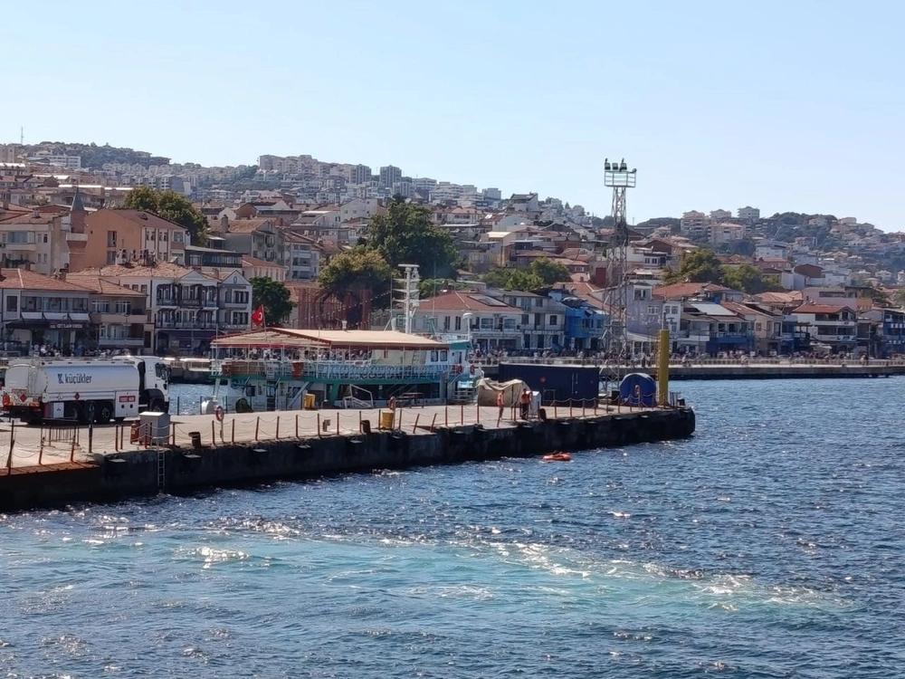 Şişme botuyla deniz açılan genç panikleyince sürüklenmeye başladı
