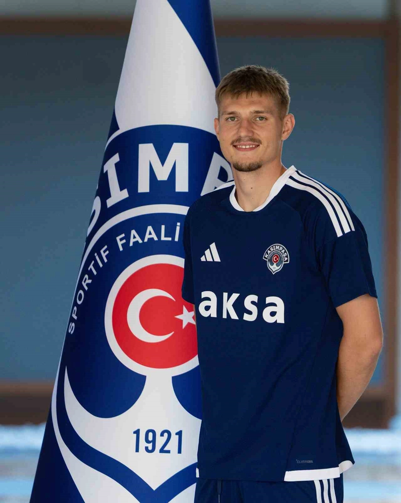 Adrian Benedyczak Yeniden Kasımpaşa'da!