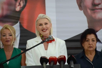 Bilecik Belediye Başkanı Subaşı CHP'den İstifa Edip Yeni Parti'ye Katıldı