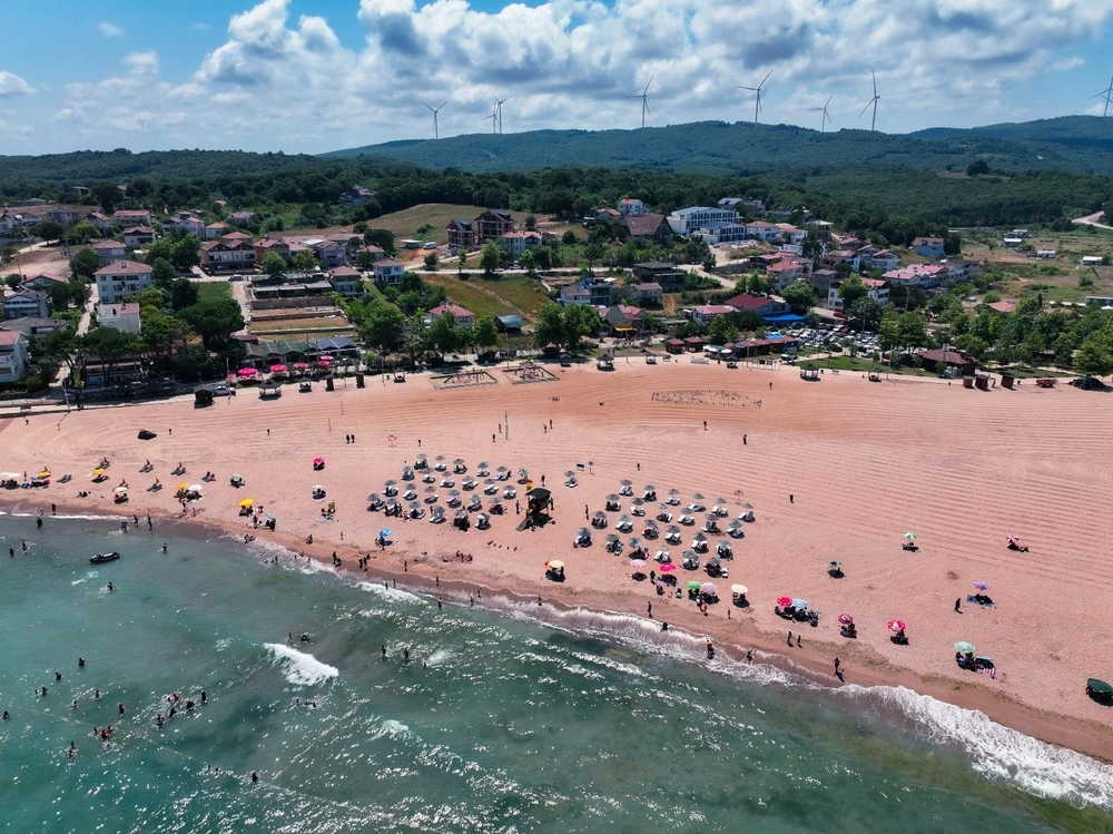 Kandıra'da 5 plaj dışındaki sahillerde deniz yasağı