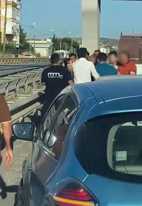 Büyükçekmece'de Yol Kavgası Kamerada