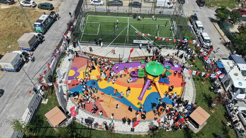 Özel Çocuğun Hayali Arnavutköy'de Yüzlerce Çocuğun Mutluluğu Oldu