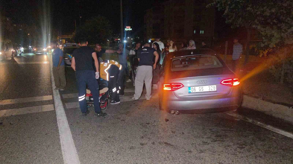 Bursa Yalova Karayolunda Zincirleme Kaza: Kaçış Manevrası Ağaca Çarptırdı