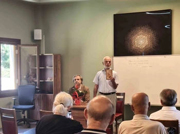 Prof. Dr. Mustafa Kara Kitaplarını Okurları İçin İmzaladı