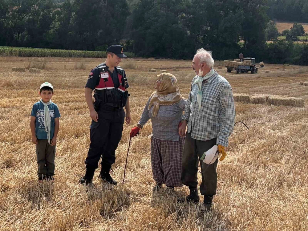 Bilecikte Hasat Öncesi Biçerdöver Operatörlerine Yangın Uyarıları