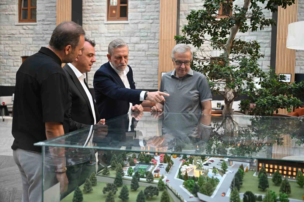 Uludağ'daki Cumhuriyet Mirası Küresel Eğitim Merkezine Dönüştü