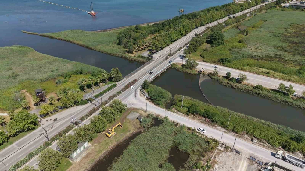 İzmit'te Ulaşımı Rahatlatacak Dev Köprü ve Bağlantı Yolu Projesi