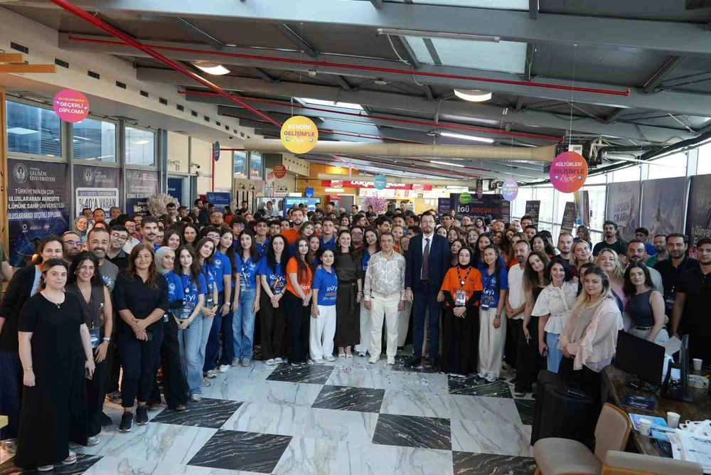 İstanbul Gelişim Üniversitesi YKS Tercih Döneminde Adaylara Akademik ve Kariyer İmkanlarını Anlattı