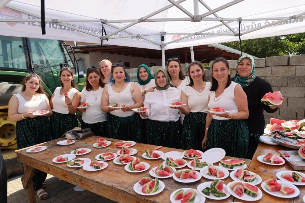 Kurtdere'de Karpuz Şenliği Coşkusu