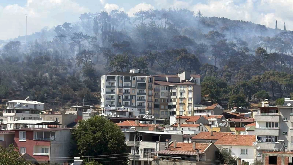 Kazdağları'ndaki Yangın Kontrol Altına Alınmaya Çalışılıyor
