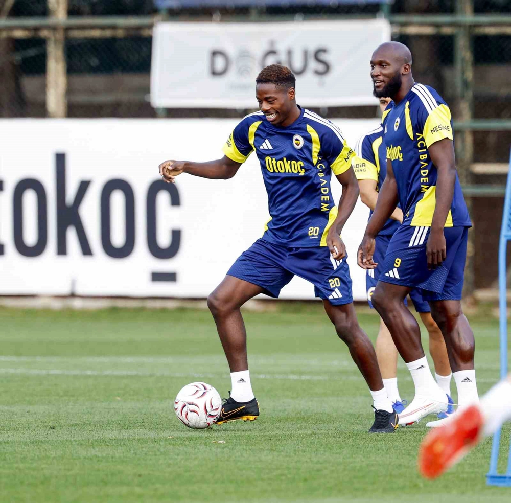 Fenerbahçe Gençlerbirliği Maçı İçin Ankara’ya Gidiyor