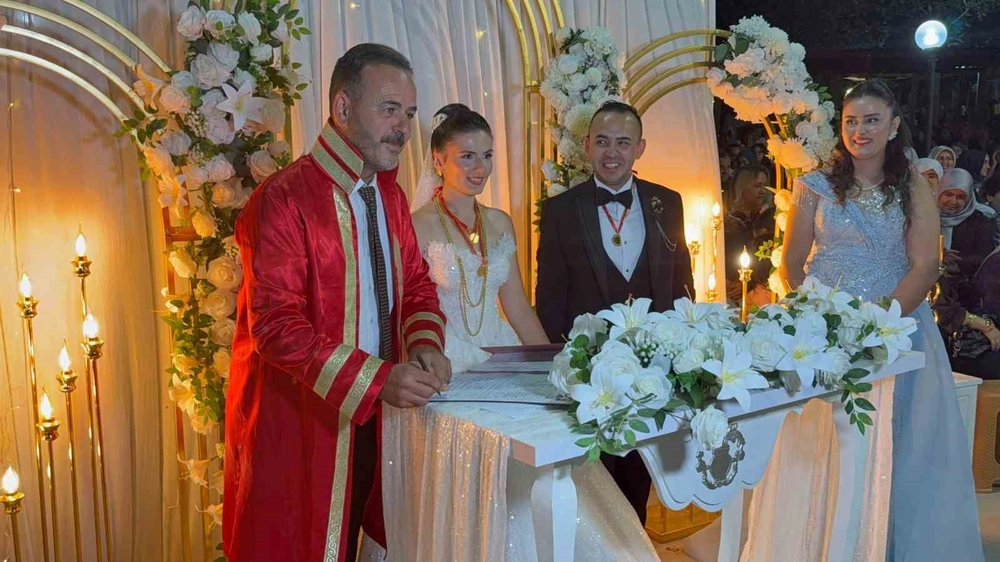 Çan'da Muhtar Ersin Güven Oğlunun Nikahını Kıydı