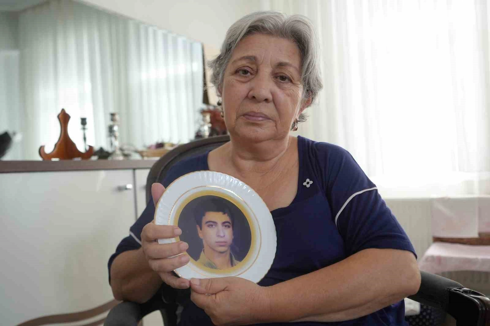 Anne 4 Yıl Sonra Oğlunun Mezarını Buldu